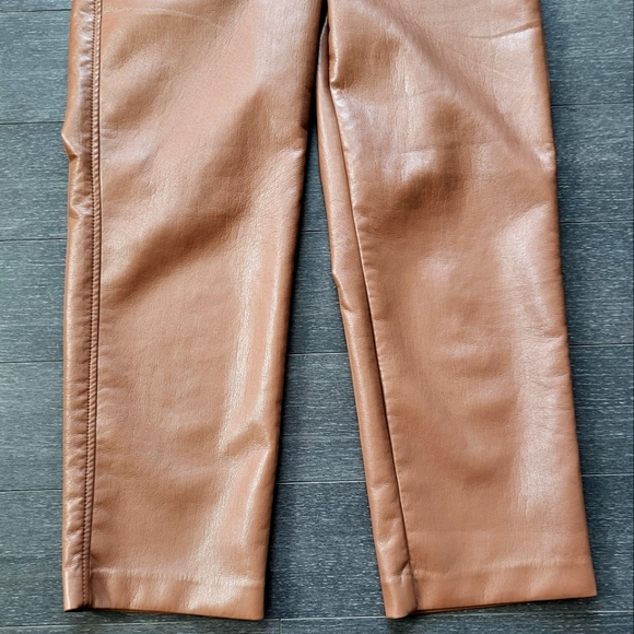 Aritzia Babaton Command Cropped Pant Mid-rise Vegan Leather Pants - Picture 10 of 12